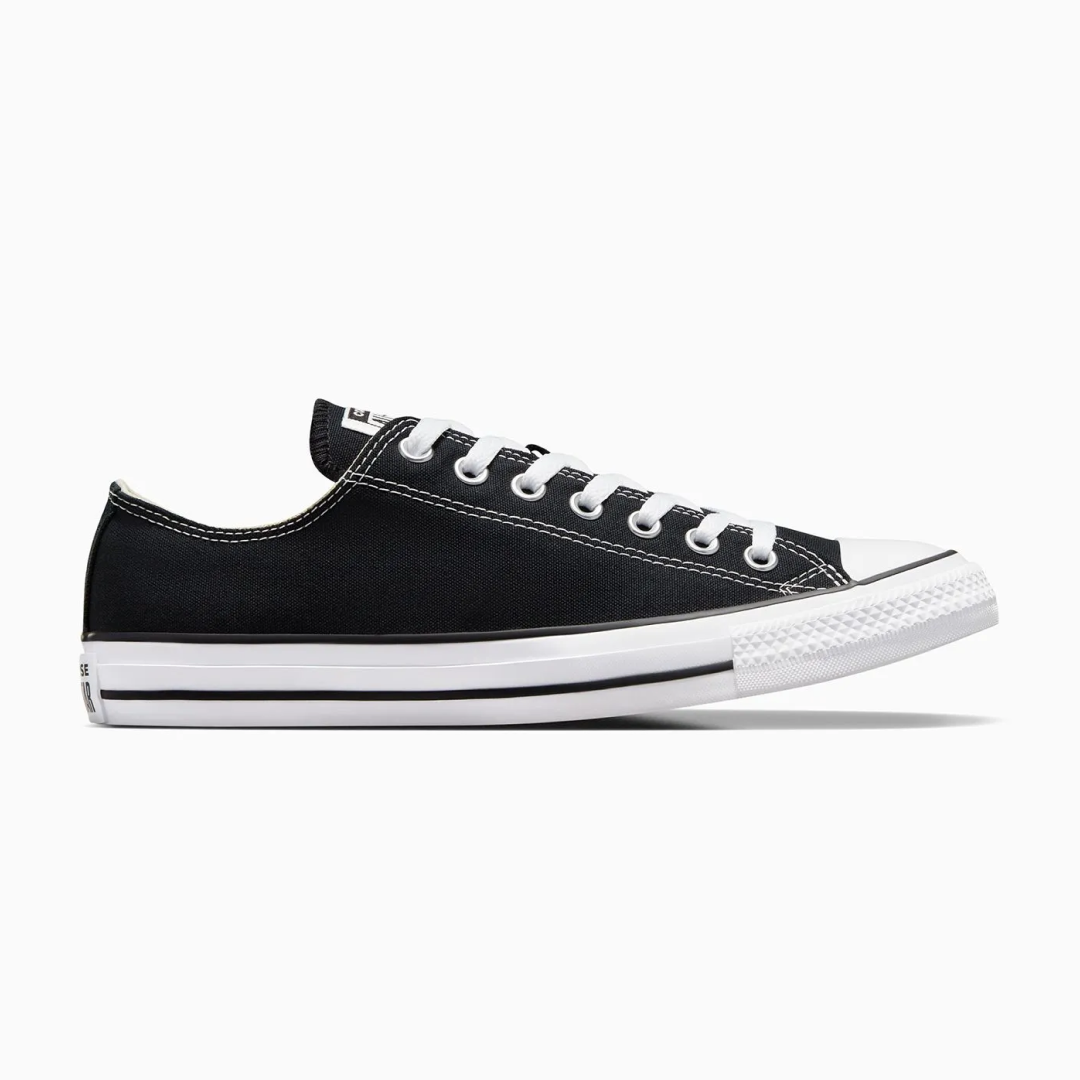Converse Chuck Taylor All Star Classic Colour Low Top Black