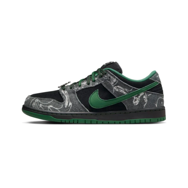 Nike x There Skateboard SB Dunk Low Pro 'Anthracite Gorge Green'