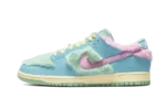 Nike SB Dunk Low Verdy Visty