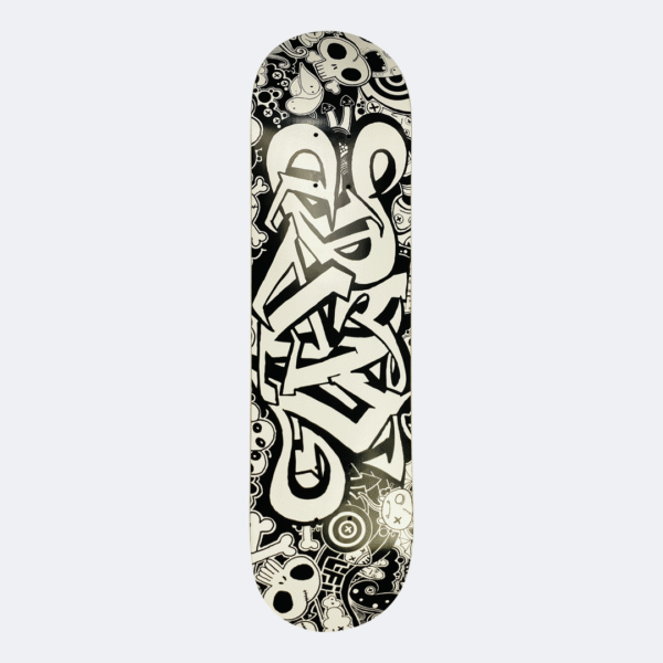 North East Maple Complete Skateboard – Blakout