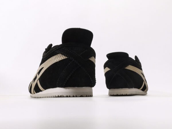 Onitsuka Tiger Mexico 66 Slip-On 'Black Putty'